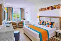 Tui Suneo Palm Beach Skanes - All Inclusive - parking
