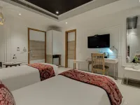 Iris Park Hotel Hotels near Chanakyapuri