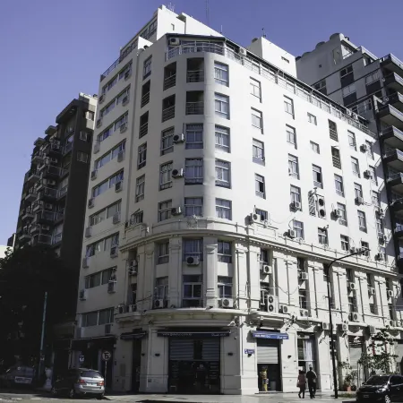 Ker Urquiza Hotel Отели рядом с достопримечательностью «Национальный центр спорта высших достижений»