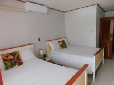 清潔先生床和早餐 羅索酒店