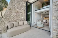 ANIMA Premium Suites فنادق في نافبليو
