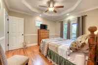 Bear Cabin-Fireplace-Firepit-Steep Drive