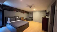 Modern 3000sf 4-Bedroom Loft in Historic Downtown Fort Scott Hotels near Fort Scott Community College