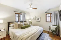 Gorgeous retreat in Dayton OH with private fenced yard.