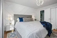 The Ultimate Playhouse: Heated Pool-Fireplace-Game Room-TheaterLounger-2Dogs OK