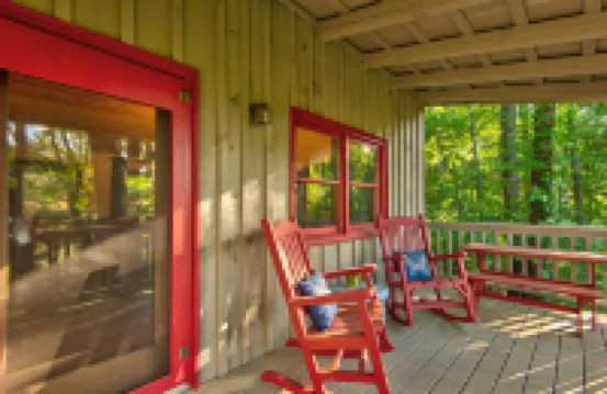 Heritage Hill Cabins