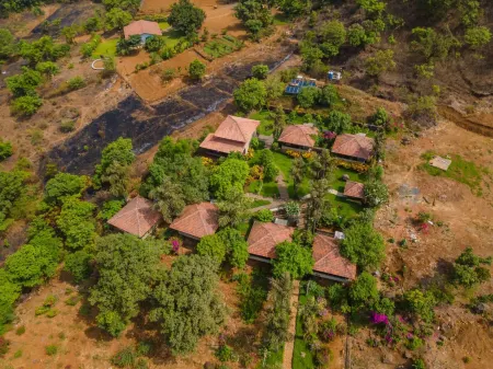 Malhar Machi Mountain Resorts Отели в г. Bhadas Bk.