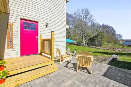 The Cottage at Amos Lake