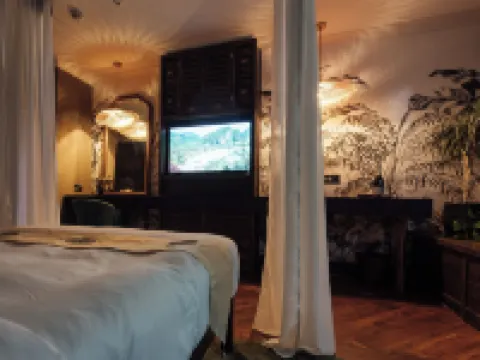 The Imperial Dragon Hotel Hotels in Saundersfoot