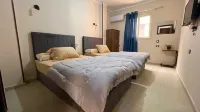 Pyramids Road Guest House Hotels in Nazlet Al Batran