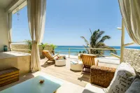 Dco Suites Lounge & Spa Hotels in Mancora