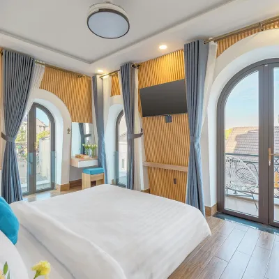 Vmt Villa Hotels near Dalat City Flower Garden