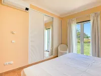 61B Gramacho Apartment IN THE Heart OF Gramacho Hotels in Estombar