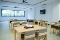 Oceanis Hotel Hotel in zona Khem Beach