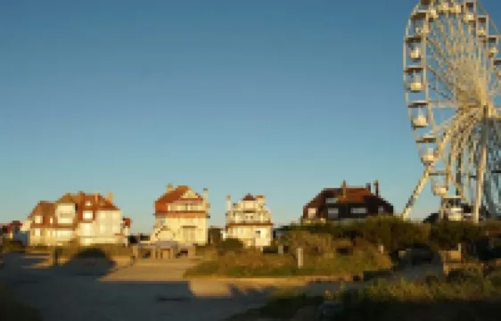 Duplex Idéalement Situé Face à la mer Hotels in Neufchatel-Hardelot