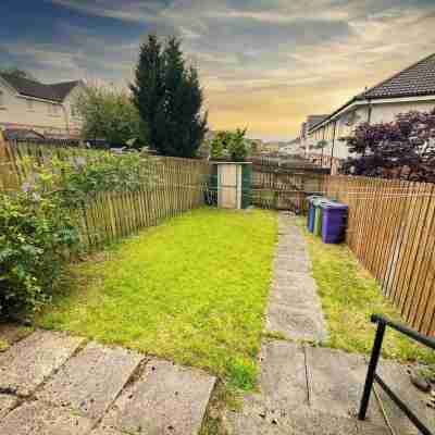 Glasgow Central - Free Parking & , Free high speed internet , Private garden Hotel Exterior