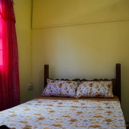Sea Breeze Apartment in Sauteurs with everything close by