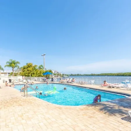 Spacious Townhouse in beautiful Little Harbor Florida