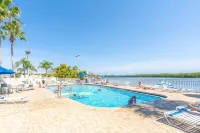 Spacious Townhouse in beautiful Little Harbor Florida - Pools