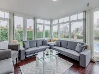 Kent Pool House Family & Pet Friendly With Your own Private Swimming Pool