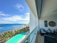 Beach-Front Apartment With Amazing View