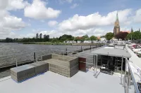 Houseboat Fjord Serina with bio-sauna and roof terrace in Schleswig