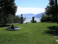 Large Flat in Villa in superb Location with Garden & Pool