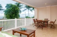 Beautiful Beach Front Condo Sleeps 5, Rare Opportunity for Christmas