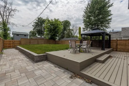 Welcome to Lake House by Lis, where stunning lake views and serene sunsets await