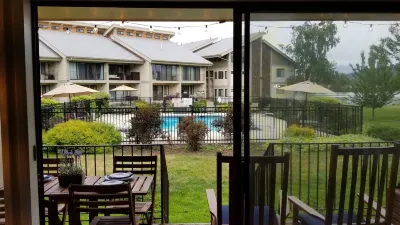 New Remodel! Lakeside Condo w/ Pool, Kayaks, Bikes