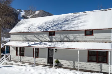 Telluride House, Comfort, Convenience, Location!