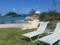 Stunning sunsets, turtle watching, longtails wheeling and glow worms .... Hotels in Sandys