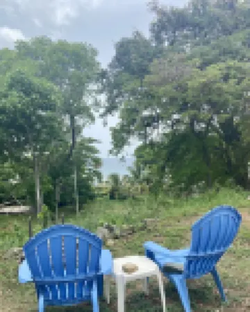 Treehouse Cottage at Cane Bay — walk to beach!