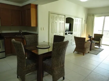 Romantic & Luxury 5th Floor Ocean From Studio