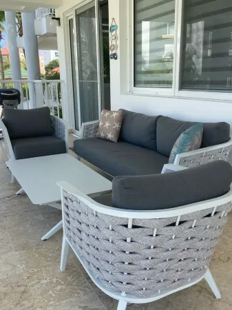 Playa Turquesa L-202 Premier Beachfront Oceanview/100mbps wifi