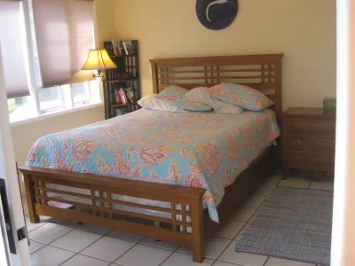 Tangerine  Dream, a peaceful getaway just 1.5 miles from beach & village