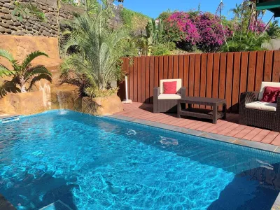 Villa Teanaiva Hotels in 