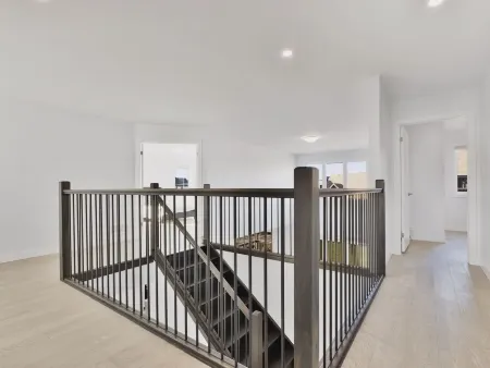 Luxury 5BR London Escape: Perfect for Families & Groups!