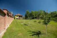 Our house  is located in the Papuk Nature Park, near the lake. Hotels in 