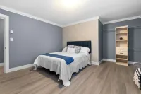 All New Retro Design Carriage House on the Fraser River