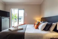 Studio 25 - 1 Bedroom place with Pool