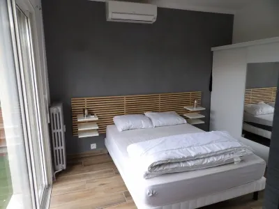 Fréjus plage Magnifique T2 Hotels near Camping Resort and Spa La Baume la Palmeraie