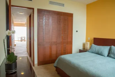 Luxury Condominium, Sea View Terrace