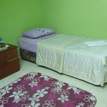 Al Funduq Motel 1