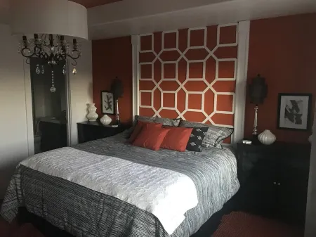 Completely Furnished 30 Day Corporate Rental Отели в г. Тейлорсвилл