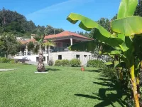 Typical house with swimming pool Hotels in Valenca