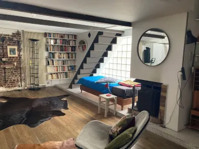 Le Loft des Artiste Est-ce que les Rapports qui Existait Hanson