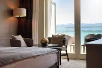 Ambassador Boutique Hotel - Balcony