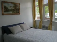 Chameleon Hotel Hotels in Genelle