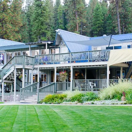 Terrace Lakes Resort